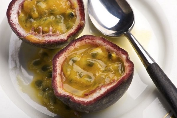 Маракуйя - passion fruit - як є? як виглядає?